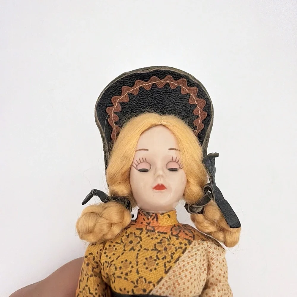 Carlson VTG Doll Plastic Sleep Eyes Blonde Braids Folk